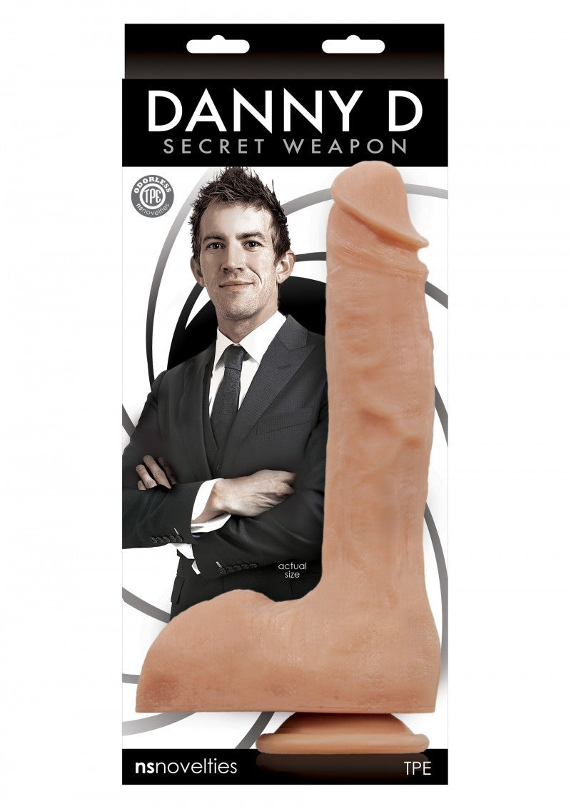 Fallo realistico con ventosa dildo vaginale maxy big danny D cock 10